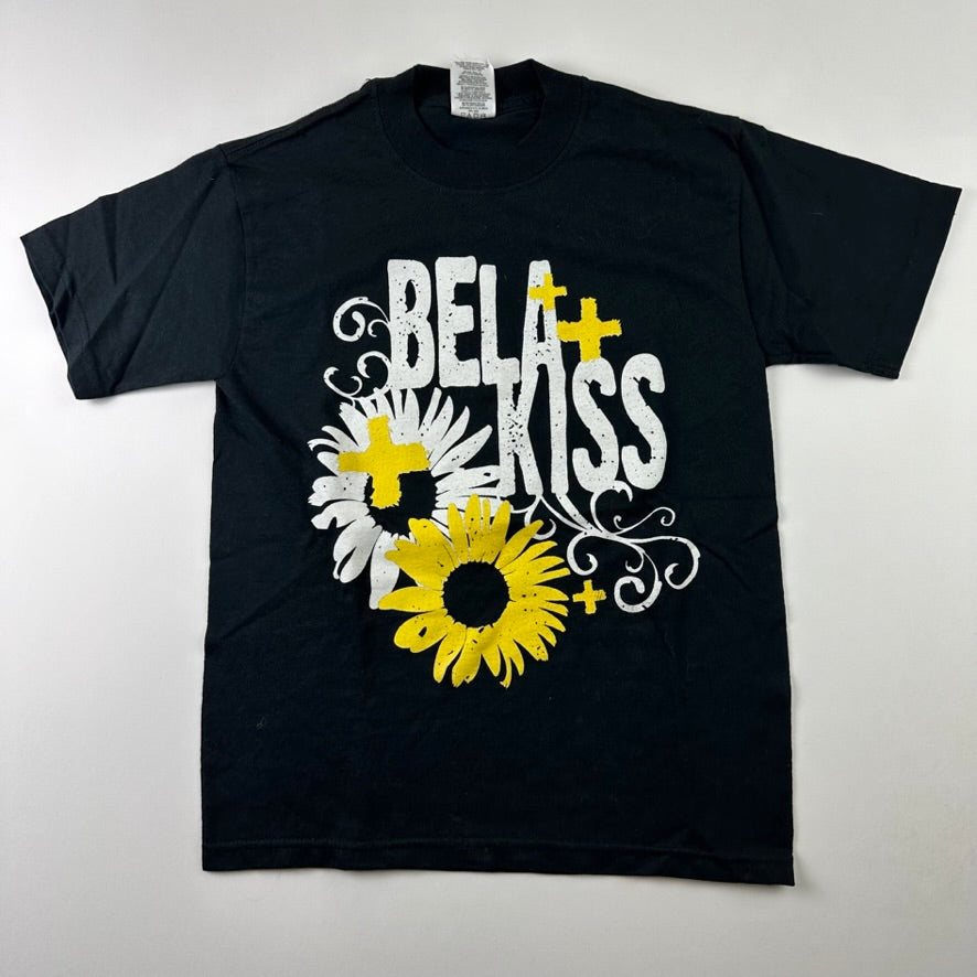 Vintage 2000s Bela Kiss Shirt Small