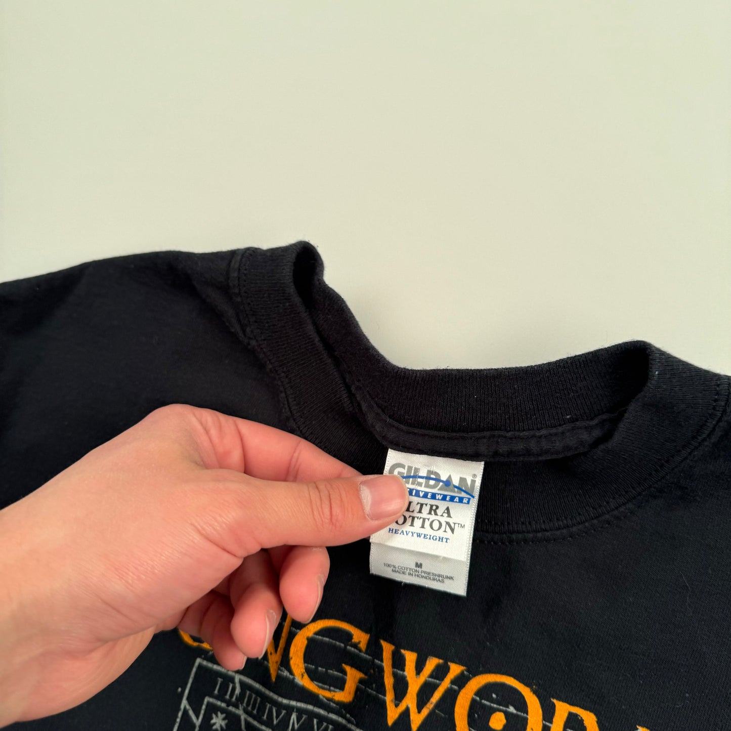 Vintage 2000s Ringworm Shirt Medium