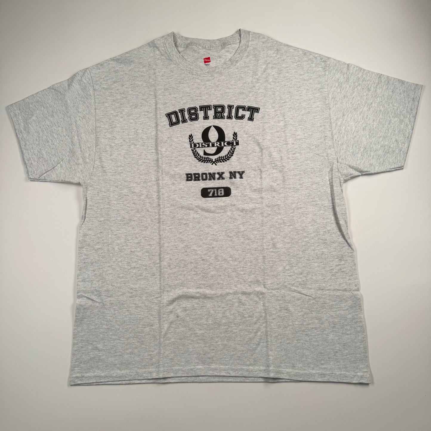 District 9 Shirt XL