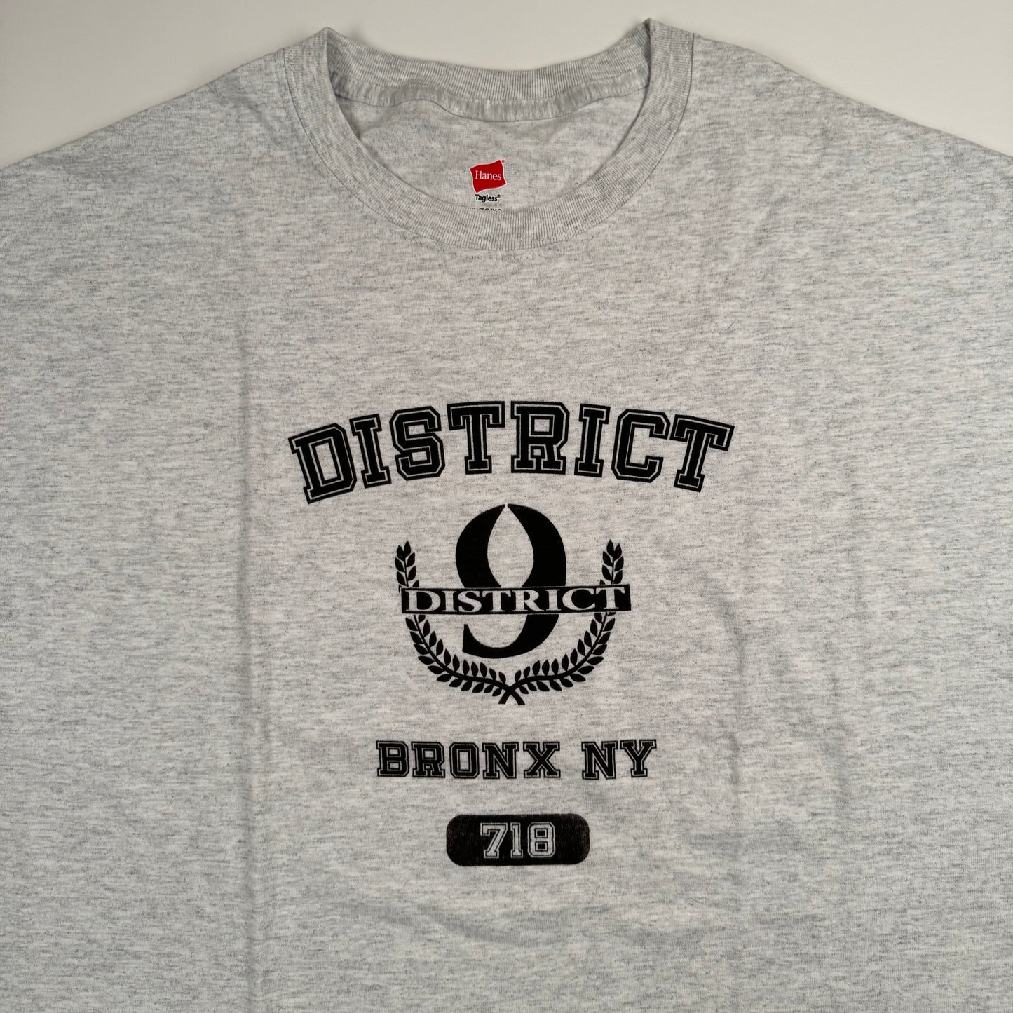 District 9 Shirt XL
