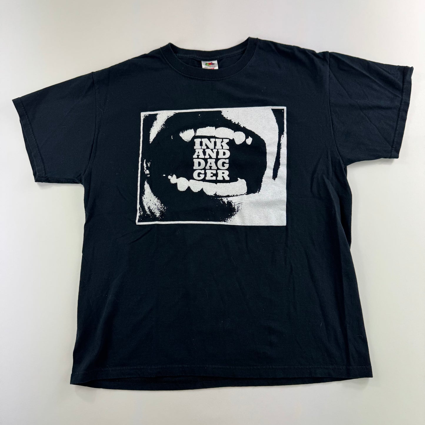 2000s Ink & Dagger Shirt Large