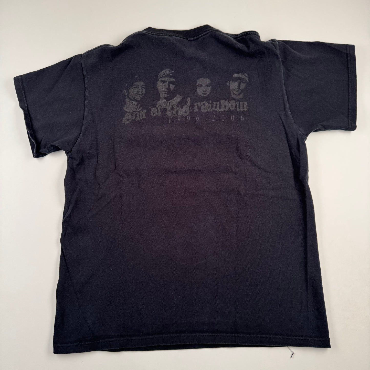 Vintage 2006 E-town Concrete Shirt Large End Of The Rainbow