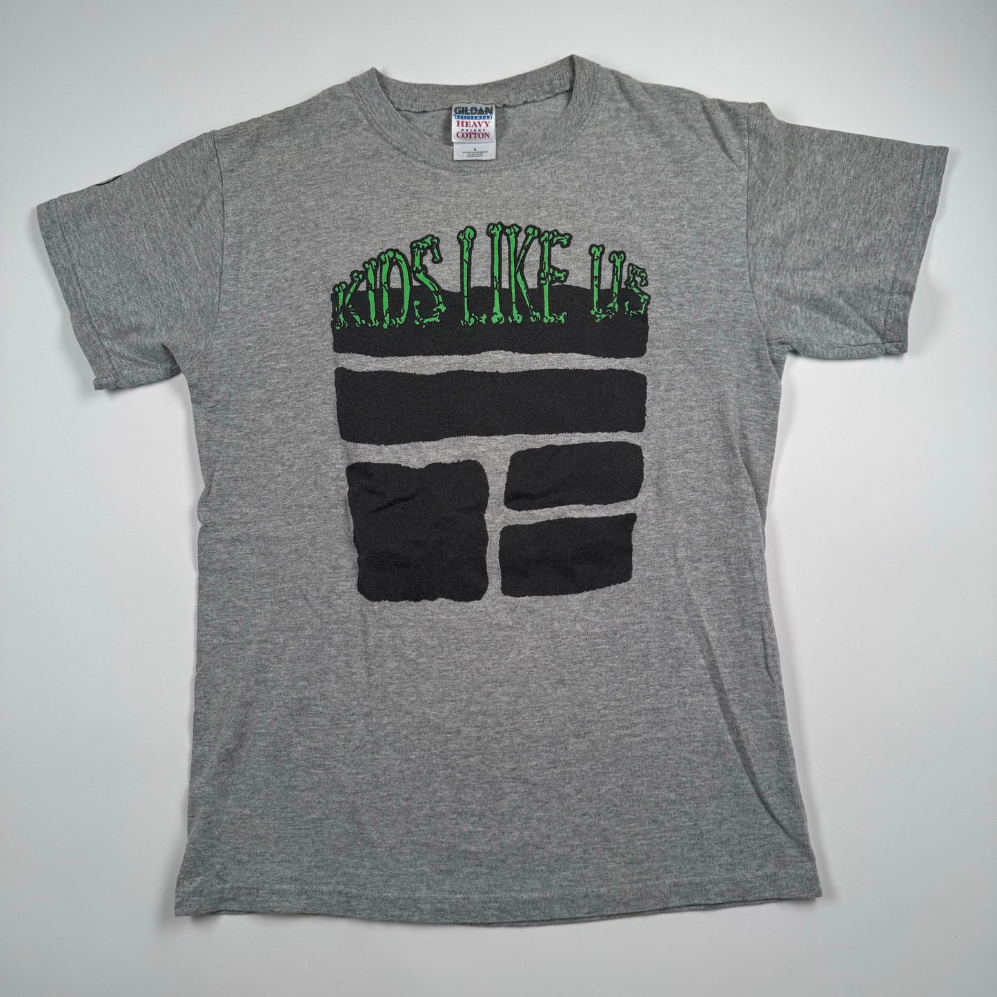 Vintage 2000s Kids Like Us Shirt Small