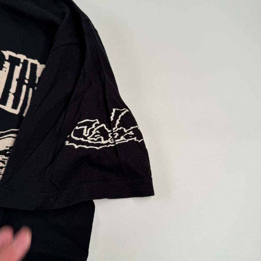 Vintage 2000s Another Victim Shirt Medium