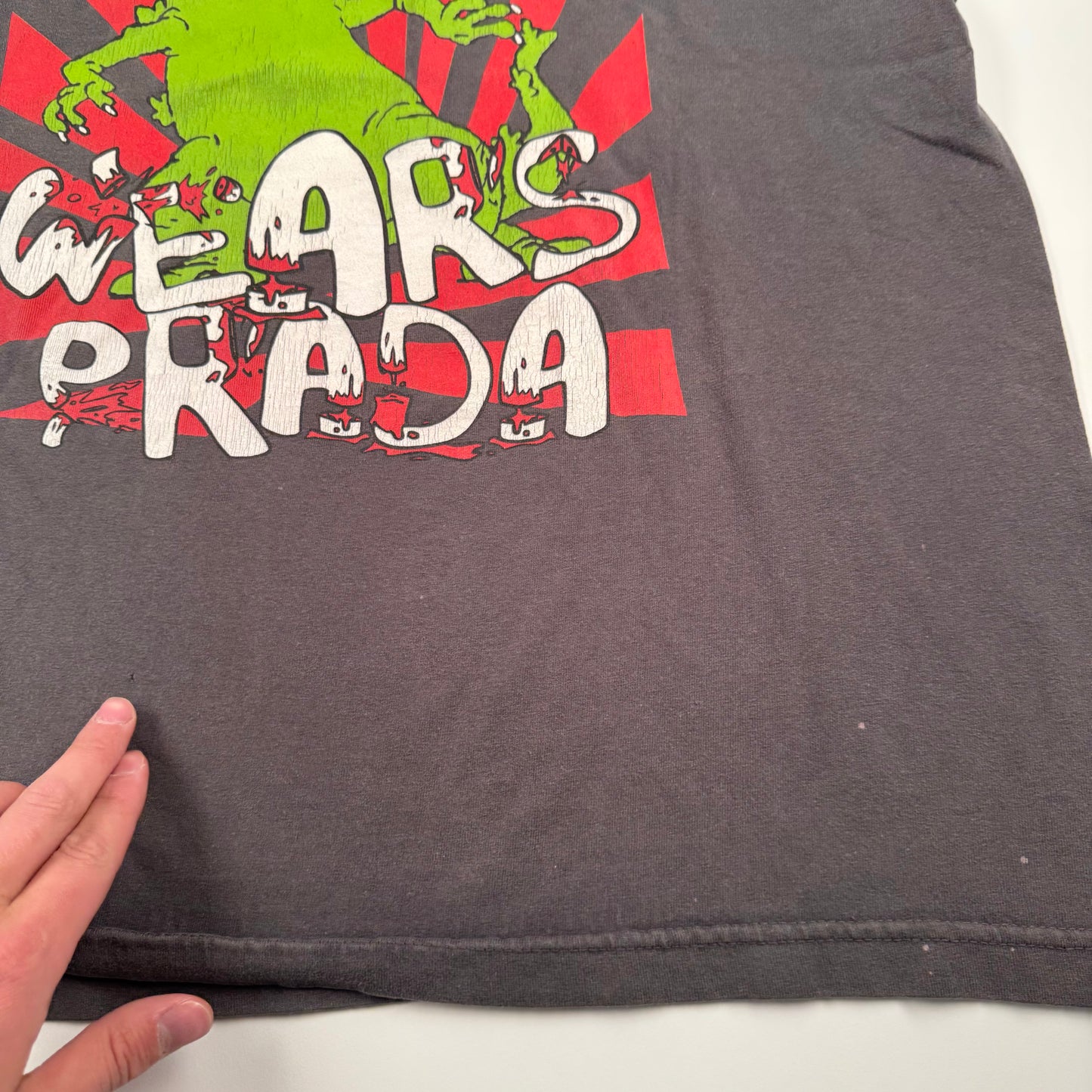 Vintage 2000s The Devil Wears Prada Shirt XL