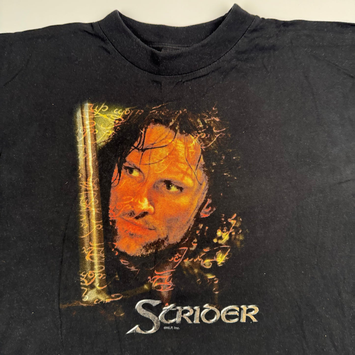 Vintage 2000s Strider Lord Of The Rings Shirt Large