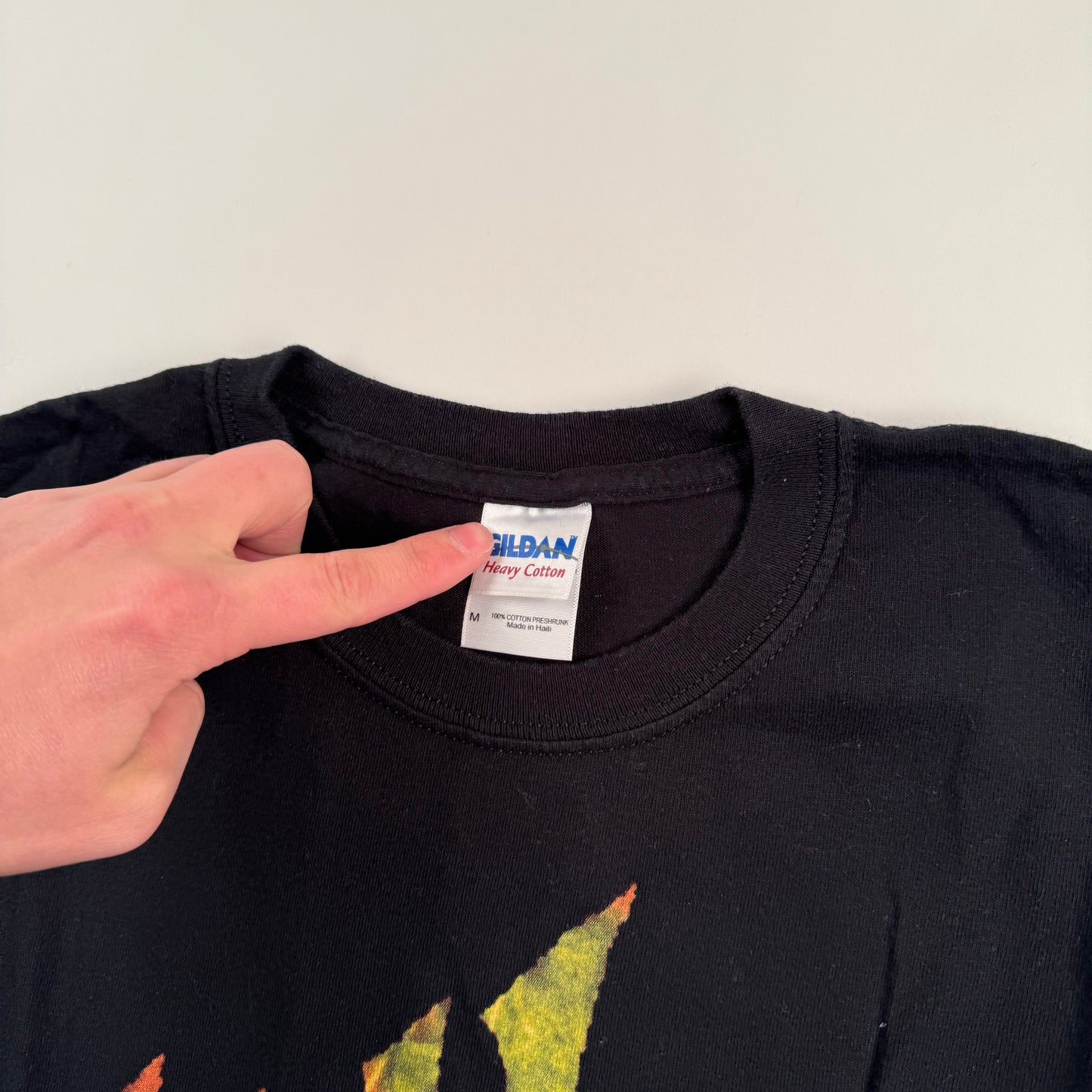 Nile Shirt Medium Black Seeds