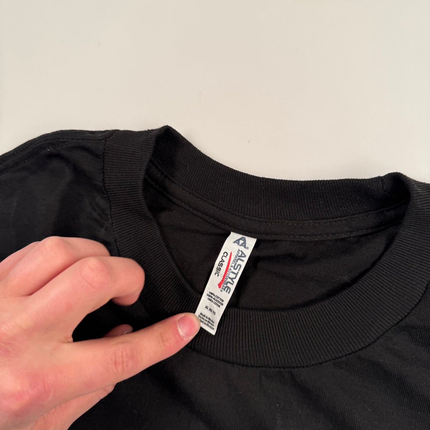 District 9 Shirt XL
