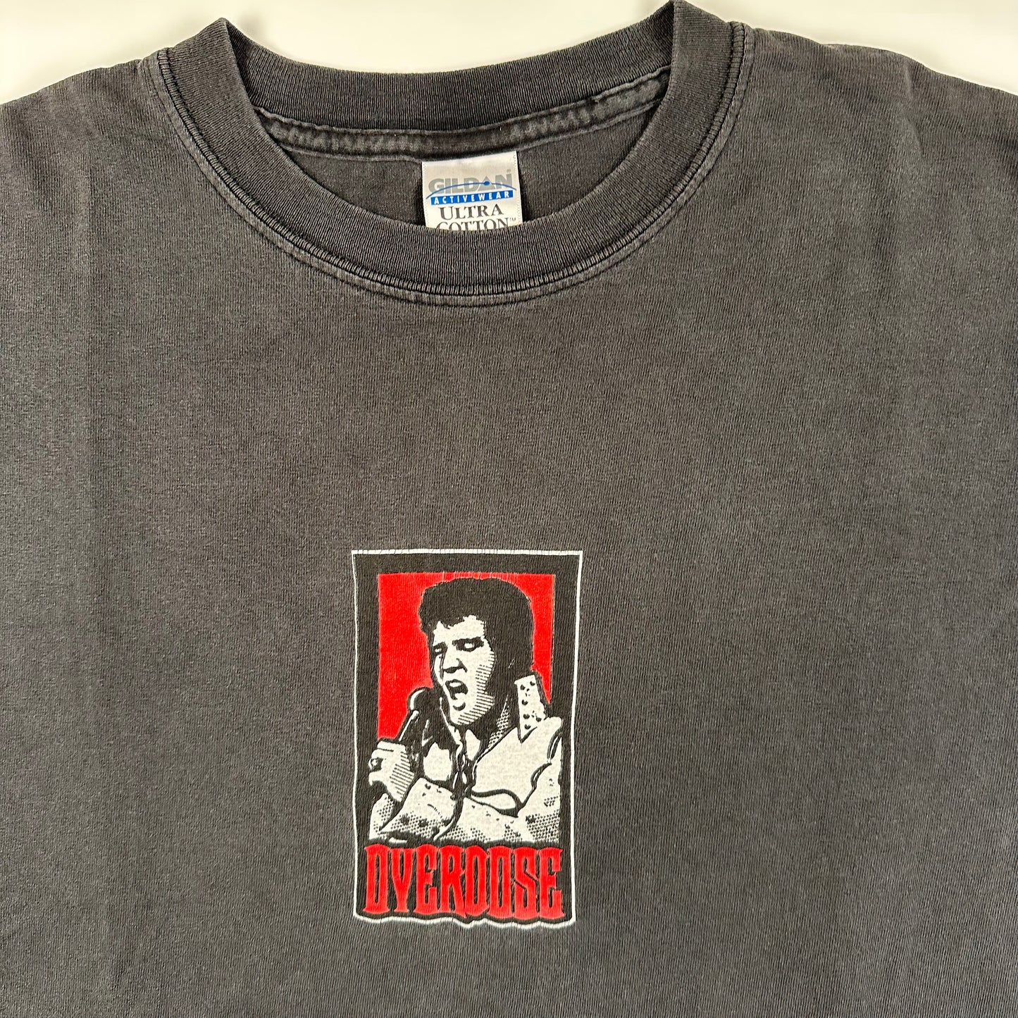 Vintage 2000s Elvis Presley Overdose Shirt Medium