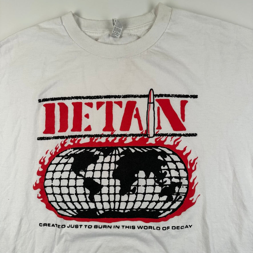 Detain Shirt XL