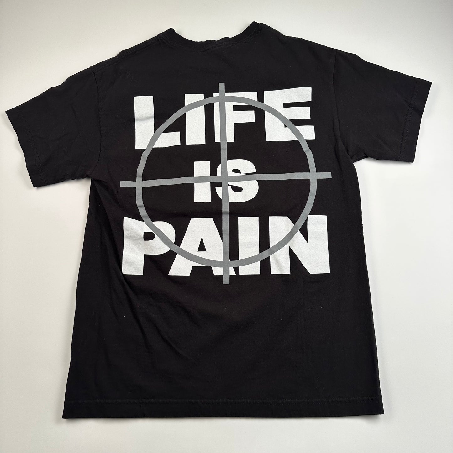 Merauder Shirt Medium Life Is Pain