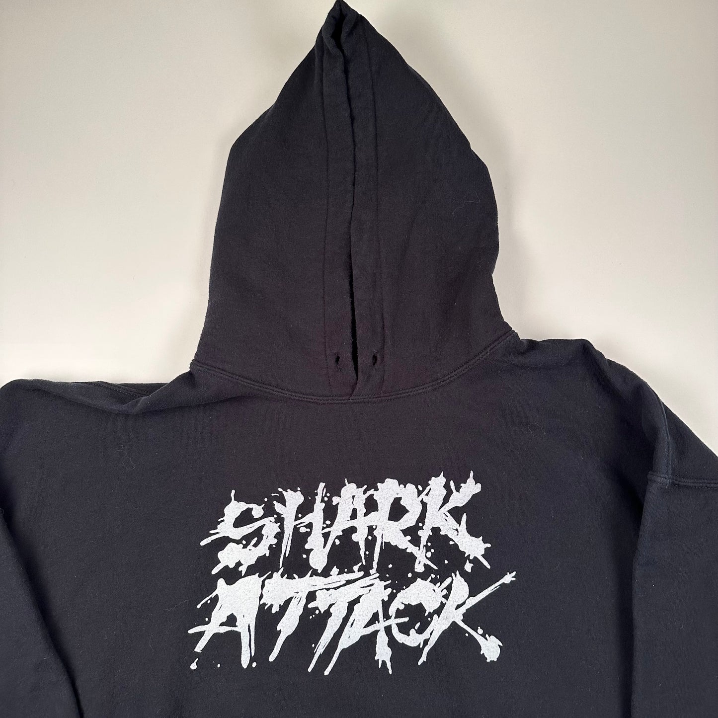 2000s Shark Attack Sweatshirt XL