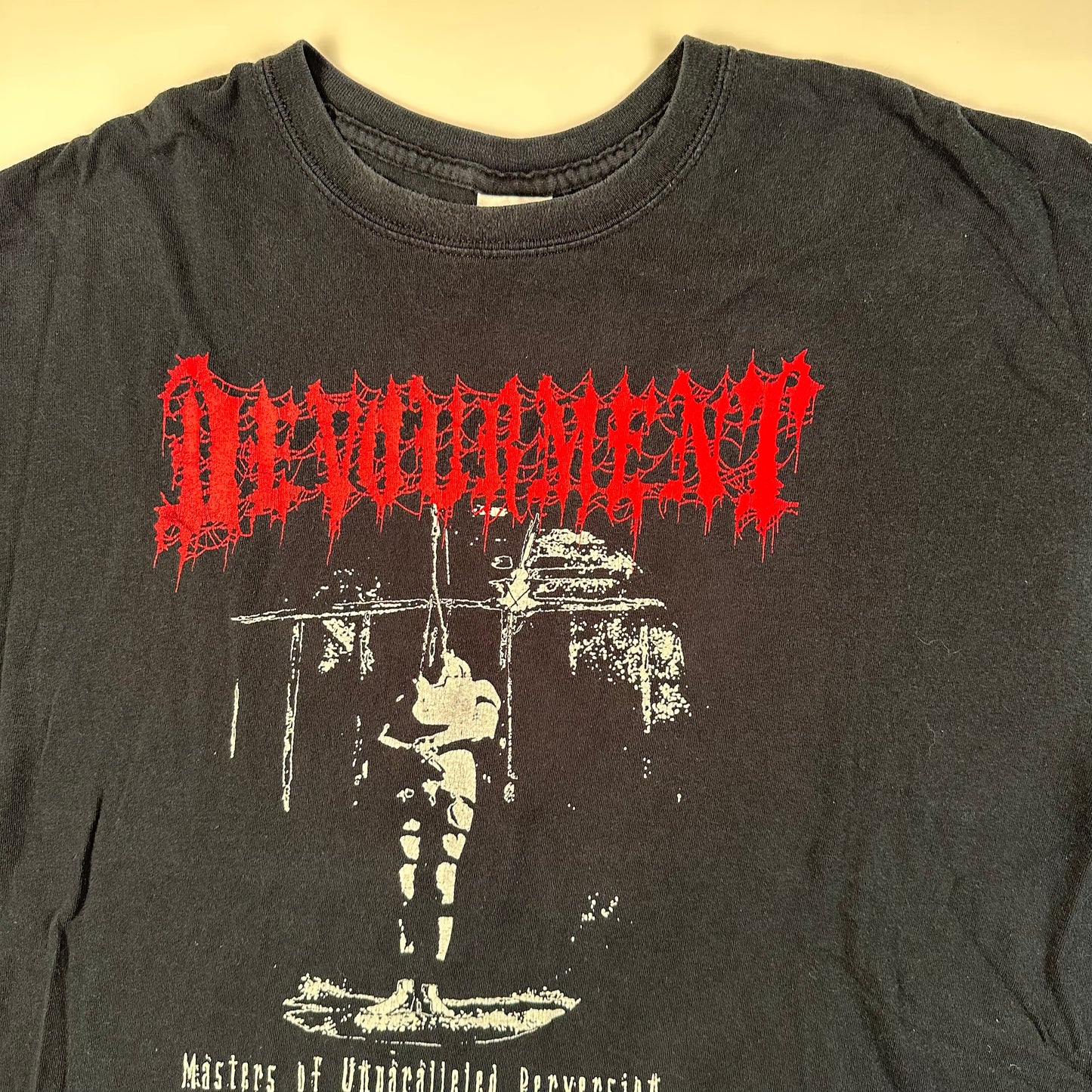 2000s Devourment Shirt XL