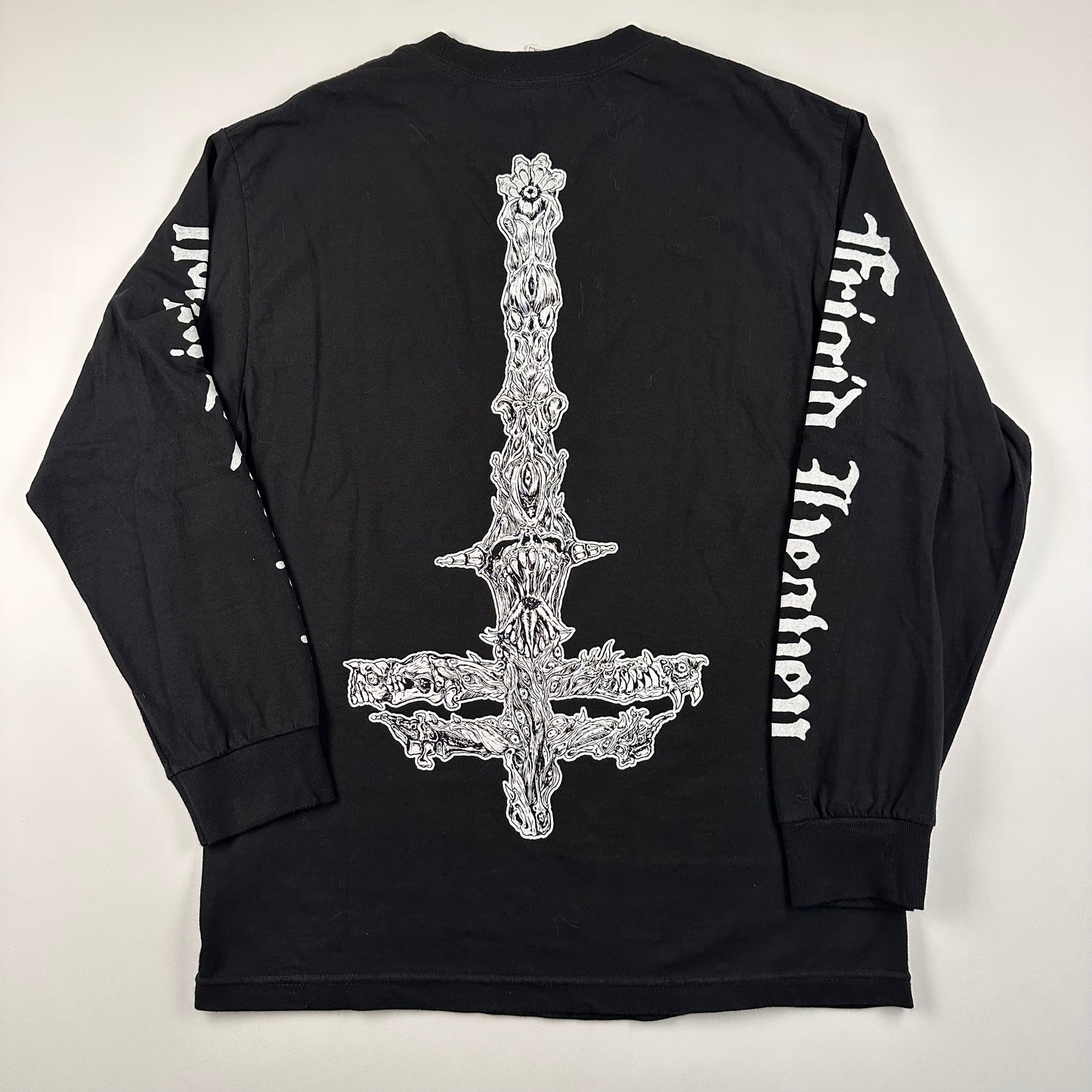 Twitching Tongues Long Sleeve Shirt Medium