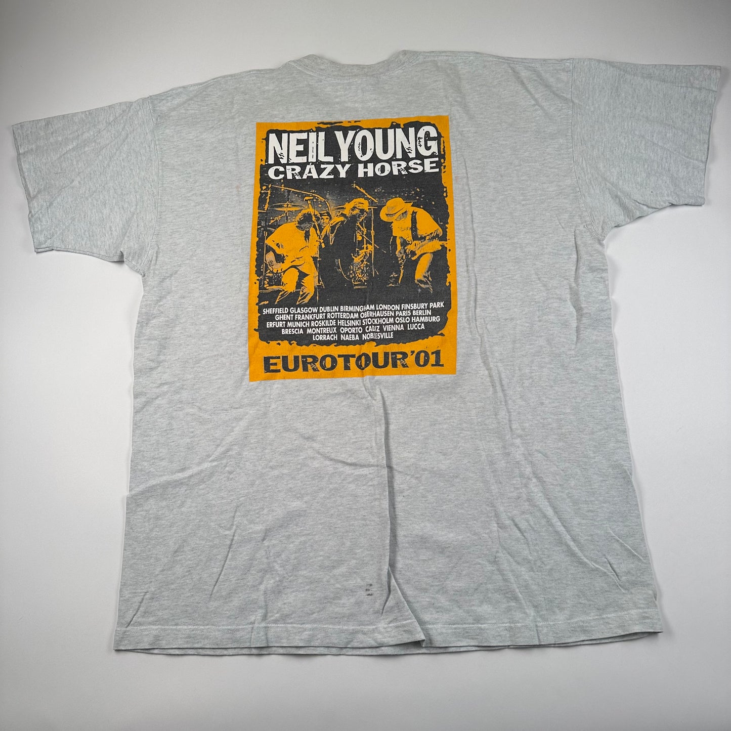 Vintage 2001 Neil Young Shirt XL Harvest Euro Tour