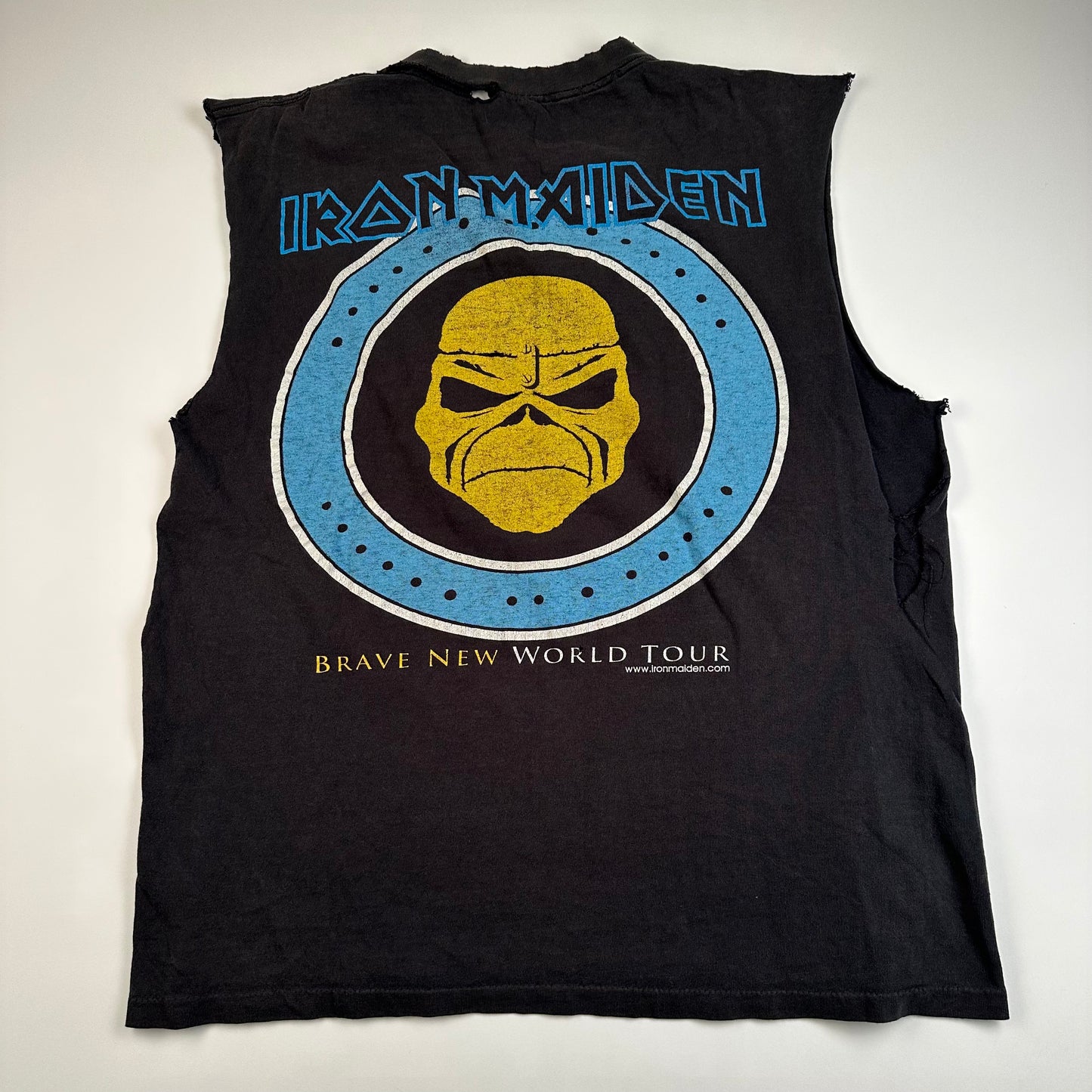 Vintage 2000 Iron Maiden Sleeveless Shirt Large Brave New World