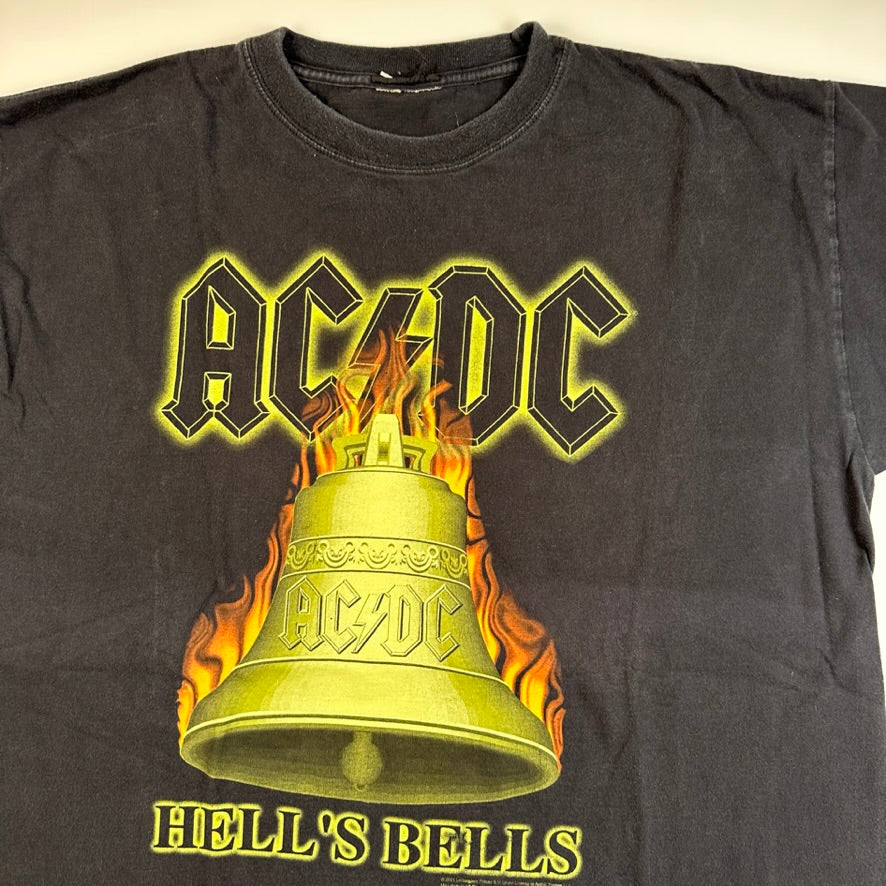 Vintage 2001 AC/DC Shirt XL Hell's Bells