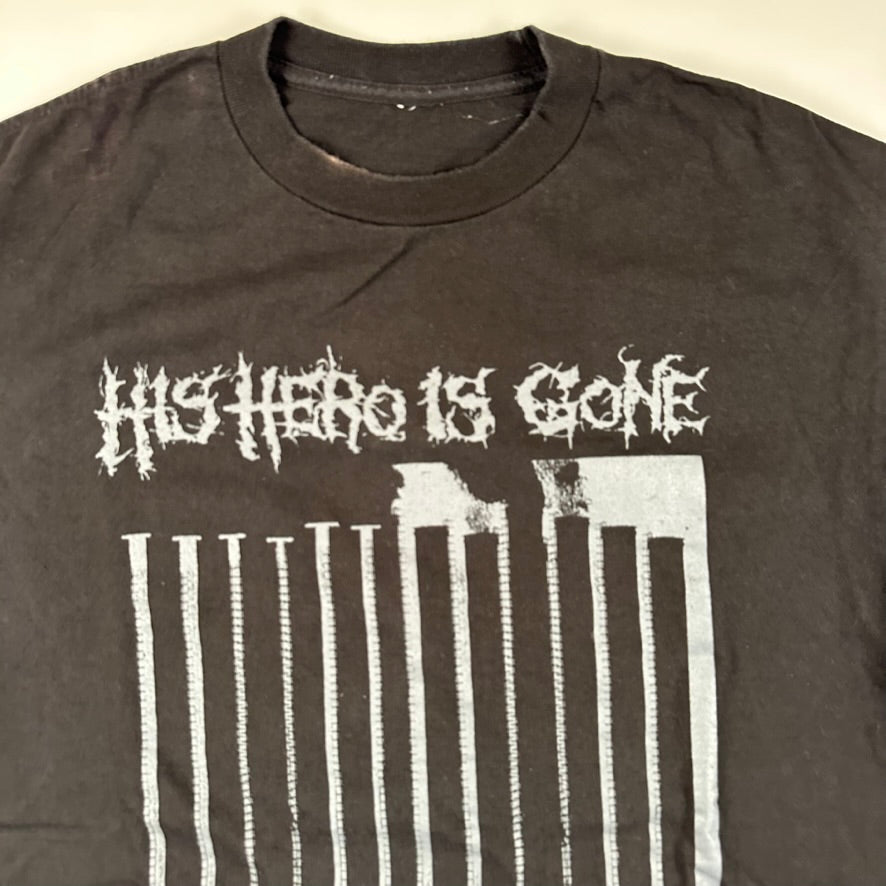 Vintage 2000s His Hero Is Gone Shirt Large