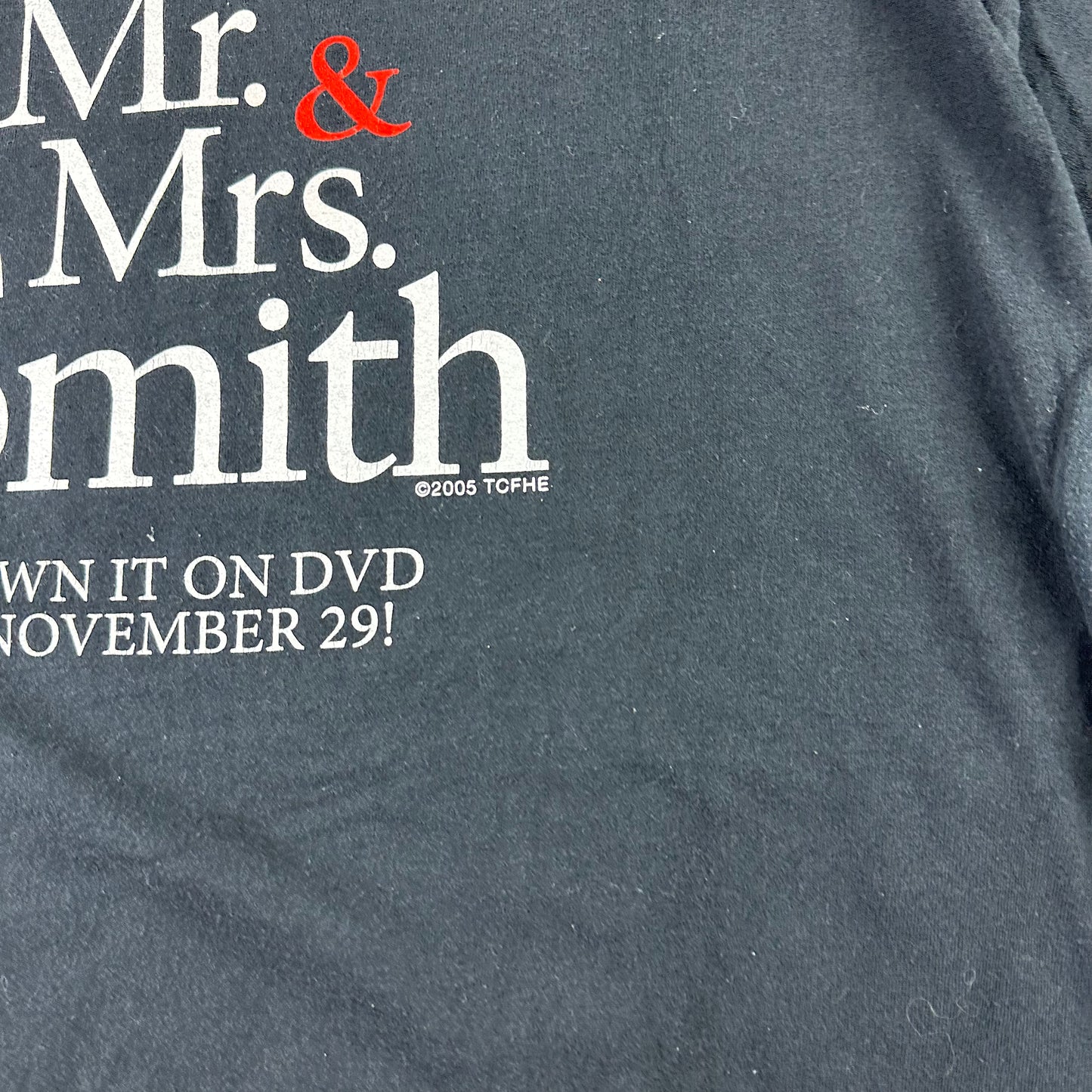 Vintage 2005 Mr. & Mrs. Smith Shirt XL Who's Your Daddy?