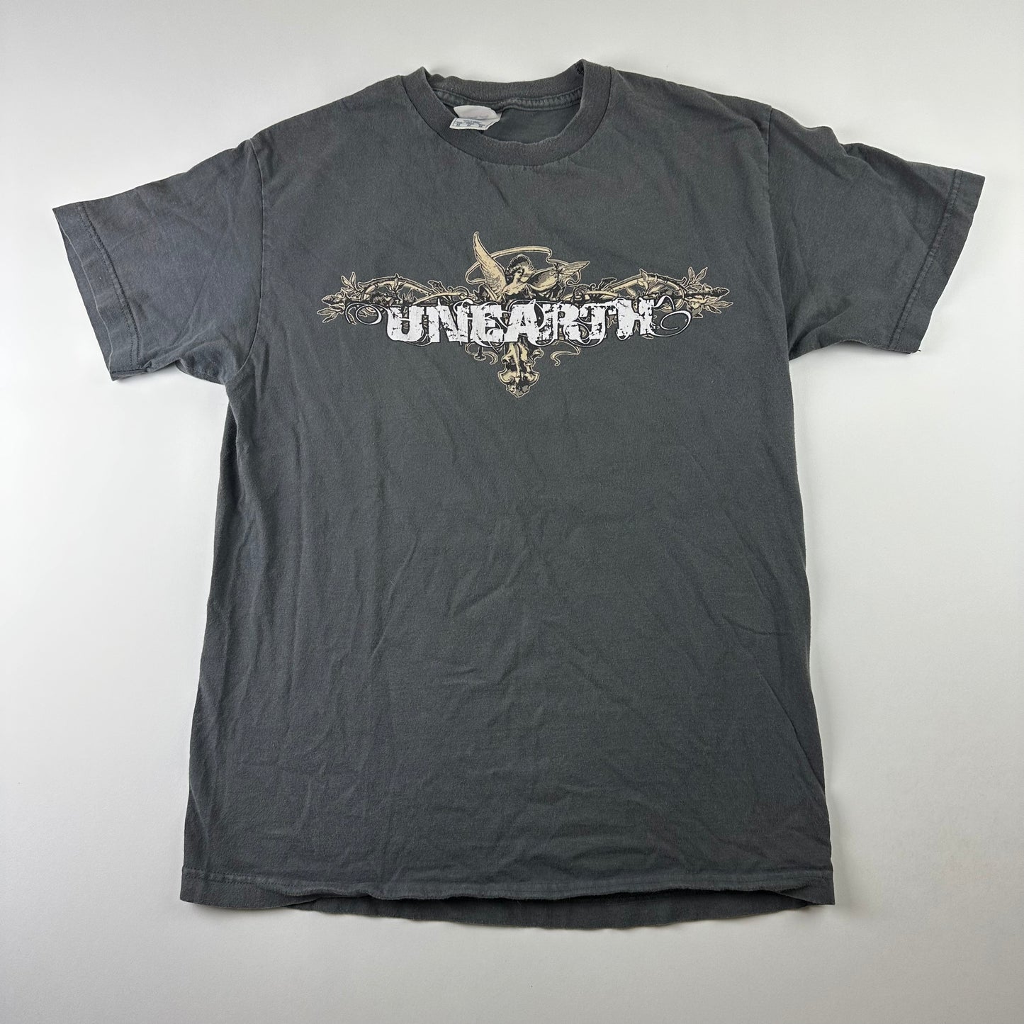 Vintage 2000s Unearth Shirt Medium