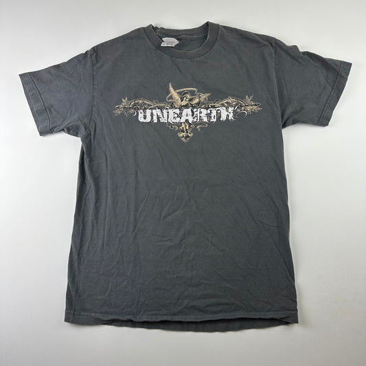 Vintage 2000s Unearth Shirt Medium