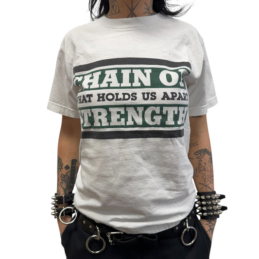 2000s Chain Of Strength Shirt Small What Holds Us Apart