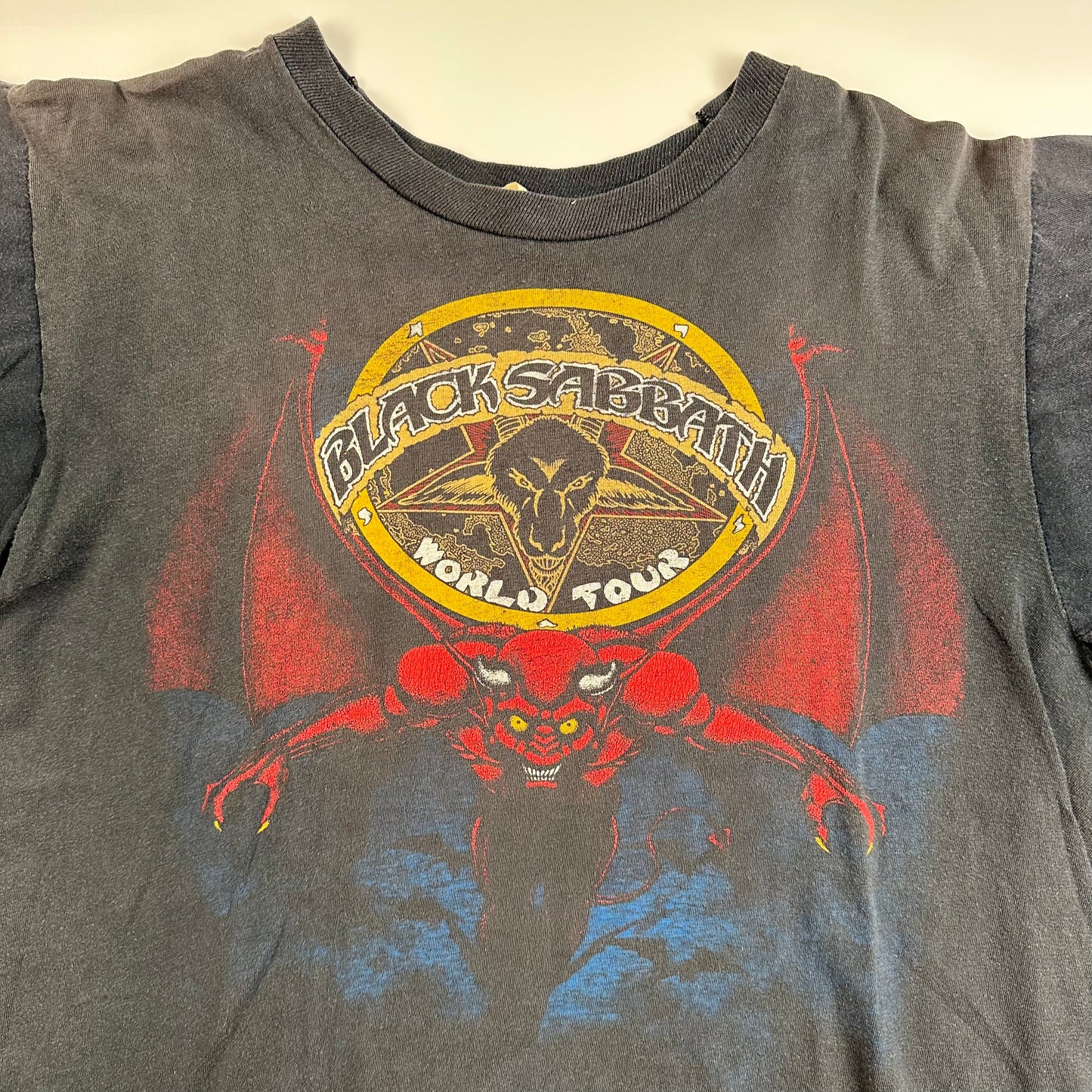 Vintage 1981 Black Sabbath Shirt Medium Mob Rules