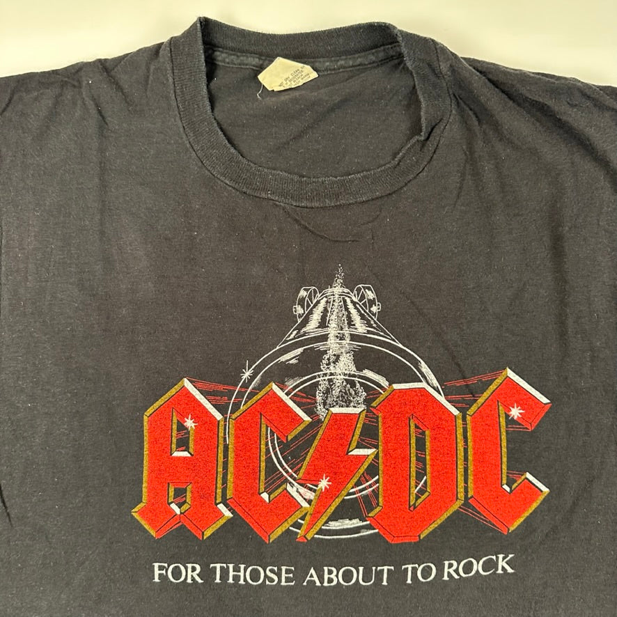 Vintage 1982 AC/DC Shirt XL For Those About To Rock