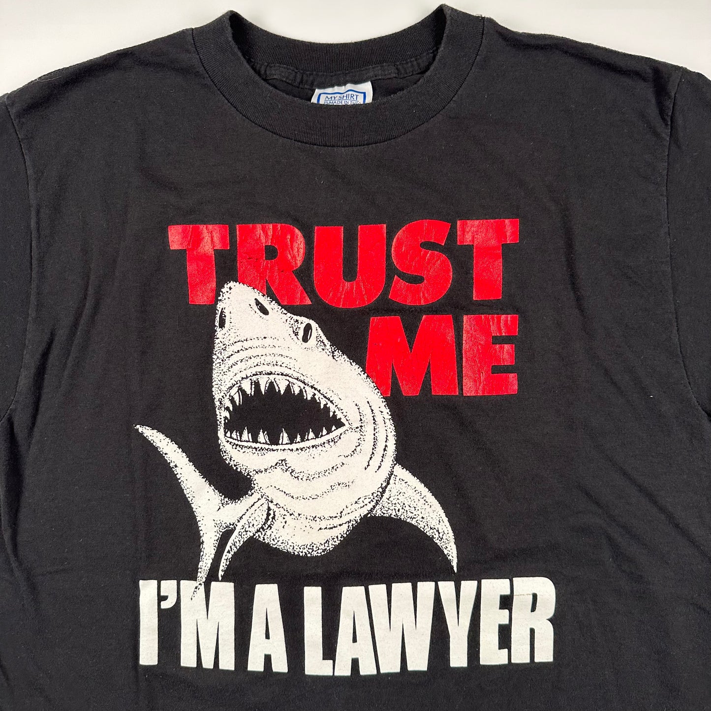 Vintage 80s Trust Me I'm A Lawyer Shirt XL