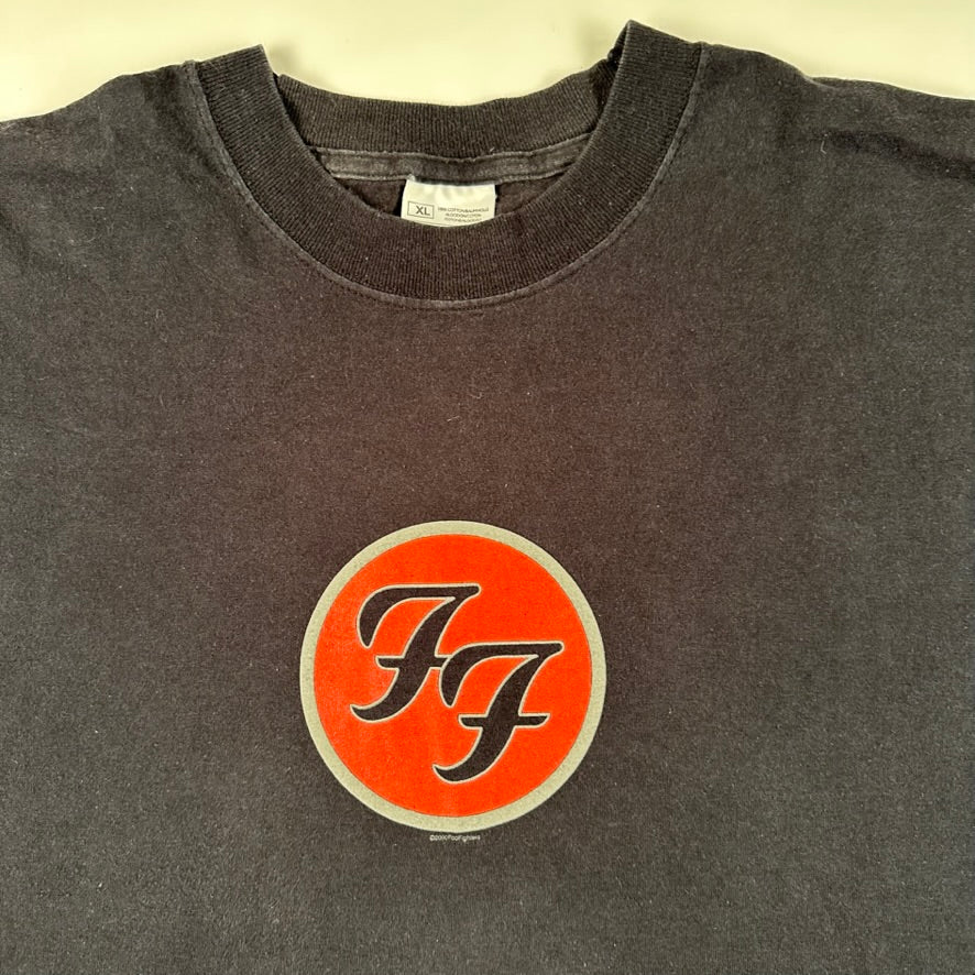 Vintage 2000s Foo Fighters Shirt XL