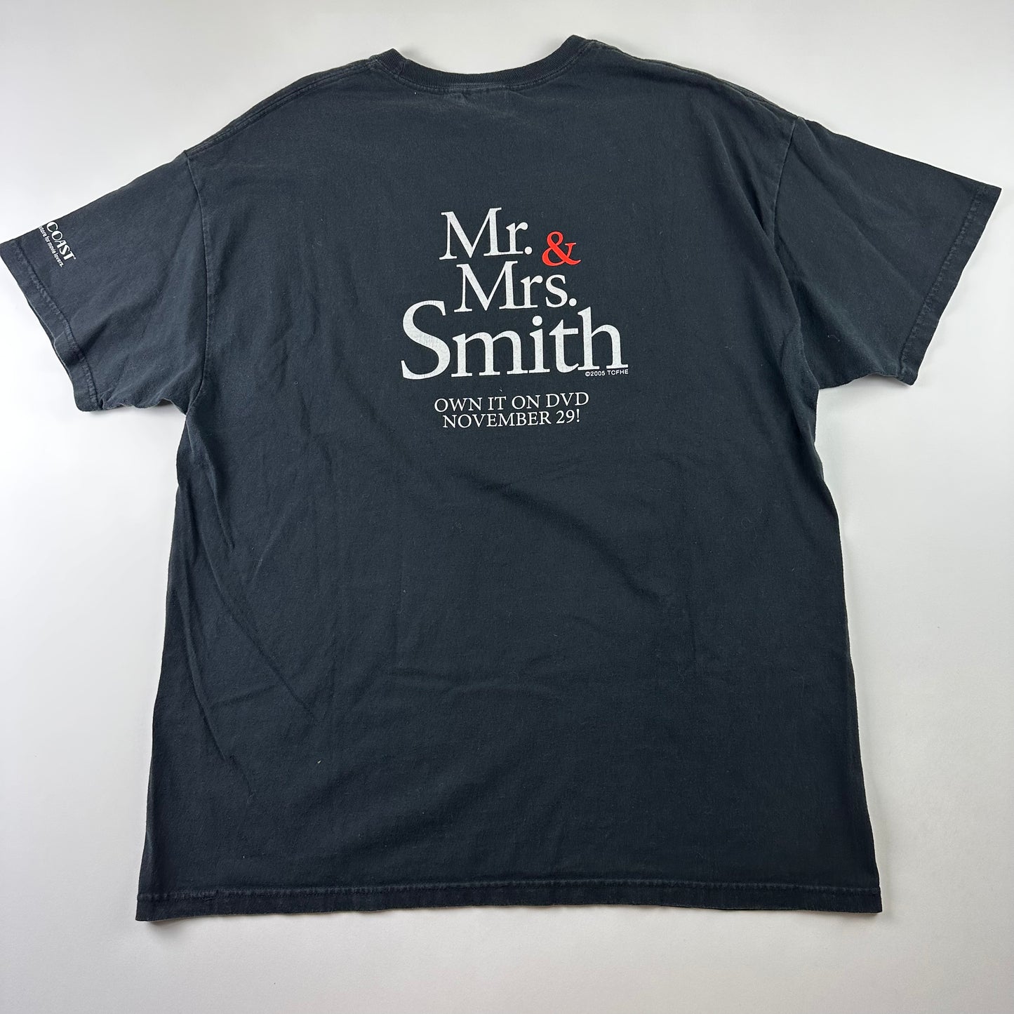 Vintage 2005 Mr. & Mrs. Smith Shirt XL Who's Your Daddy?