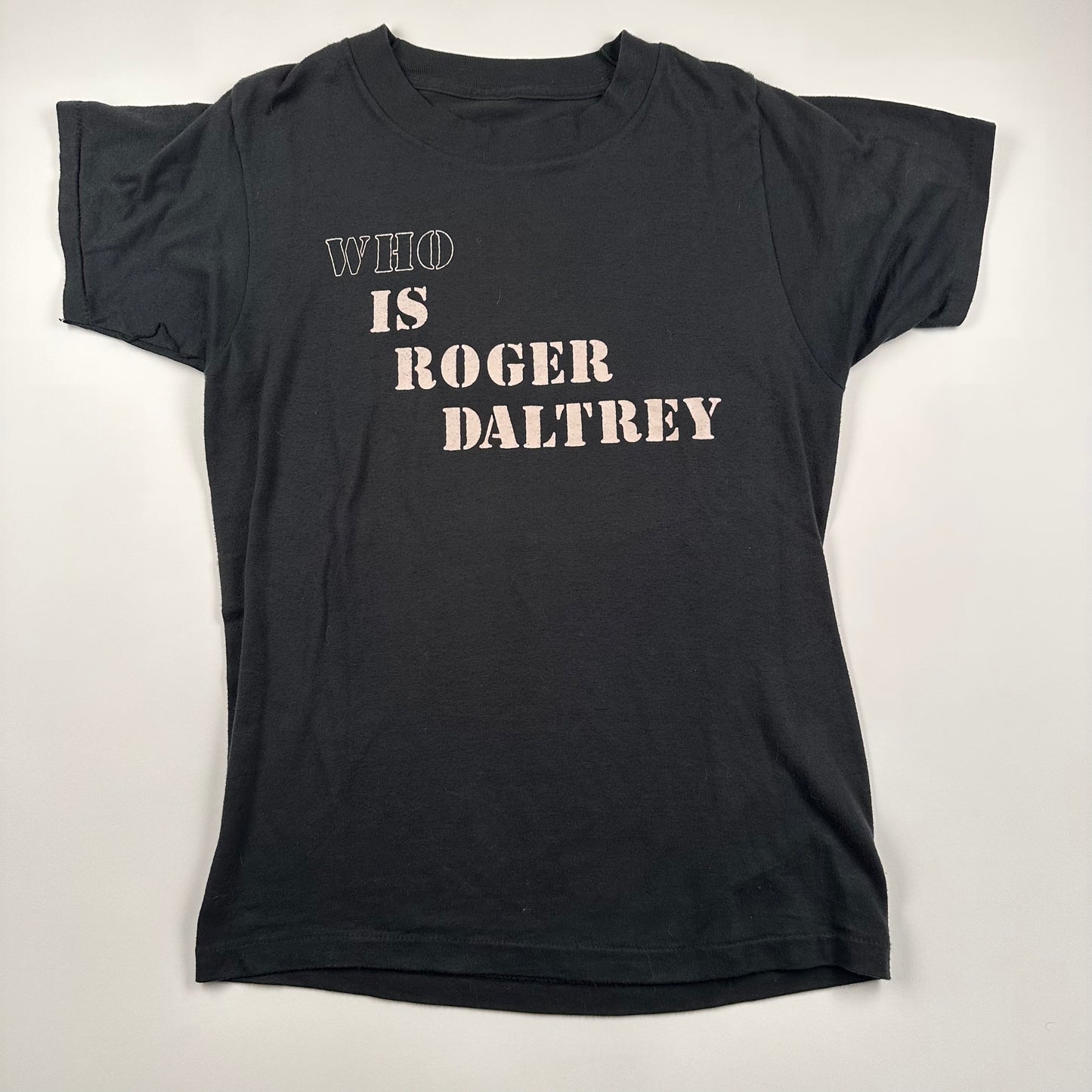 Vintage 1980 Who Is Roger Daltrey Shirt Medium