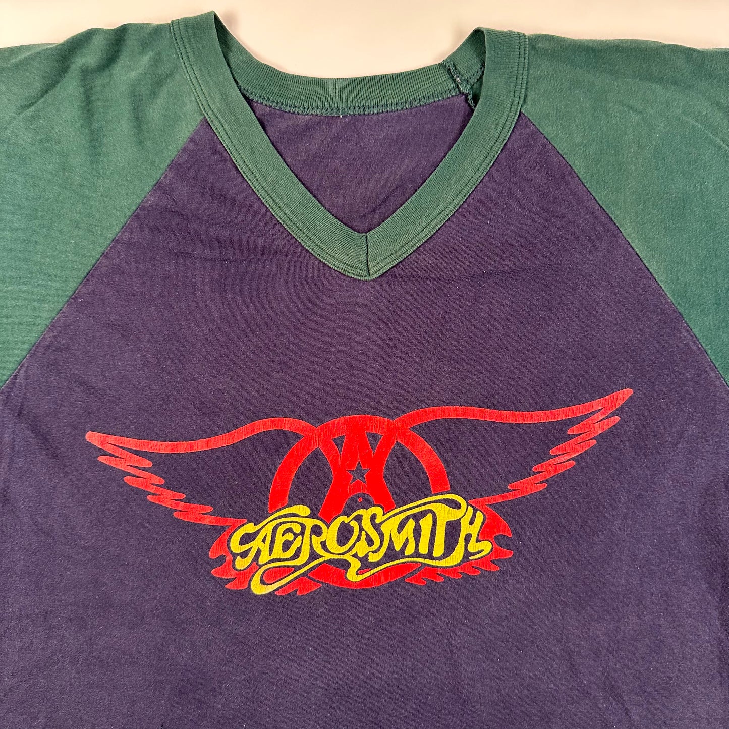 Vintage 1999 Aerosmith Shirt V-Neck Large Little South