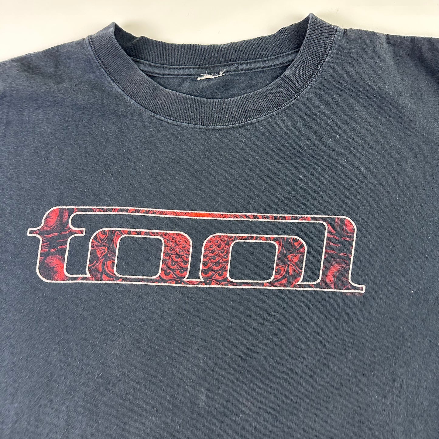 2000s Tool Shirt large