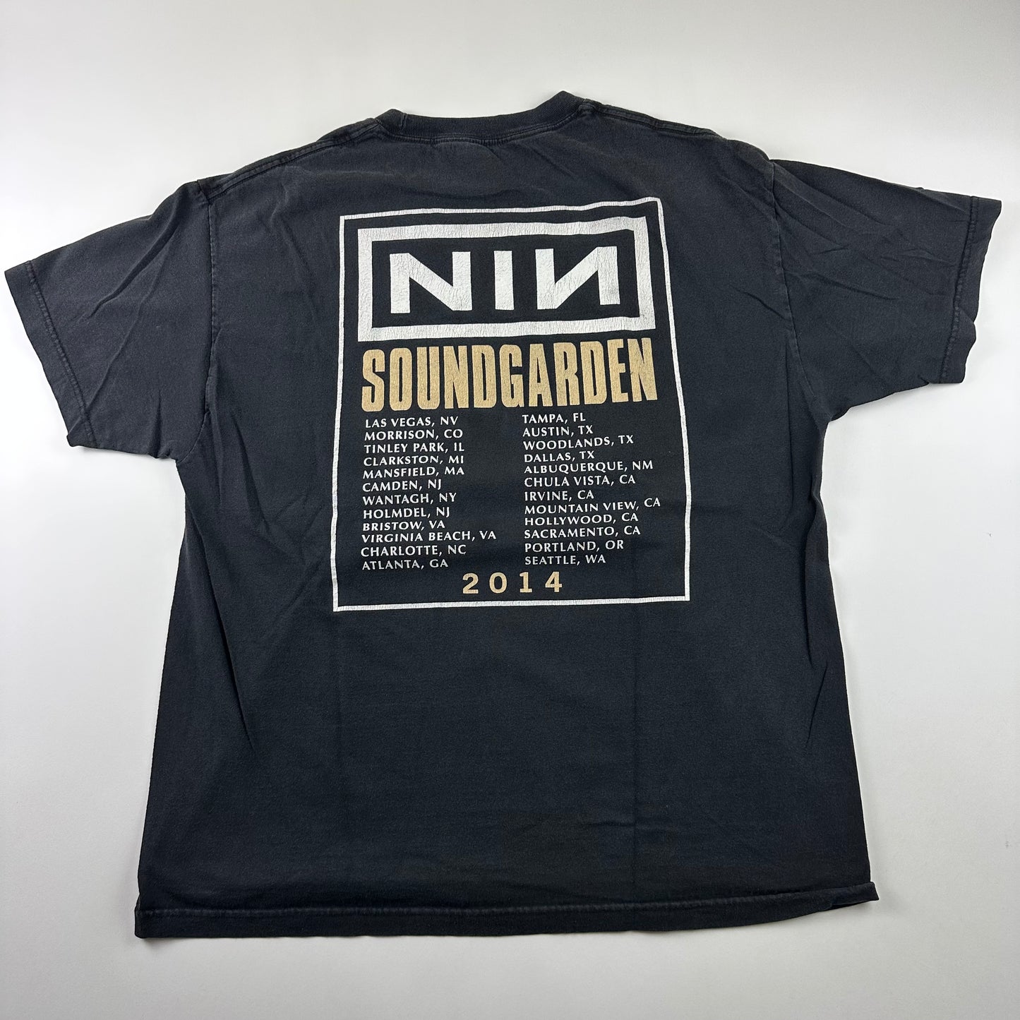 2014 Nine Inch Nails Shirt XL Soundgarden