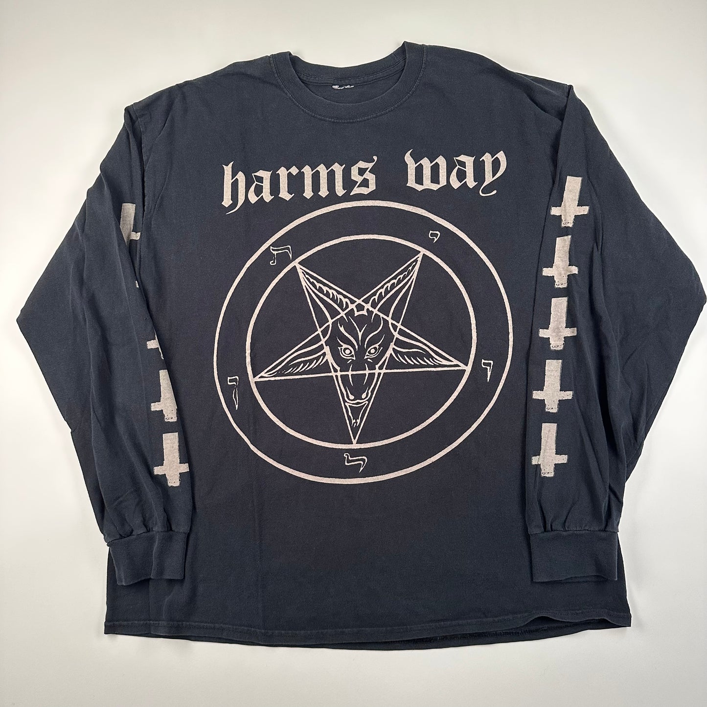 2000s Harms Way Long Sleeve Shirt XL