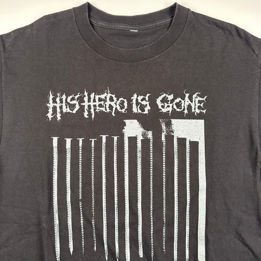 Vintage 2000s His Hero Is Gone Shirt Large