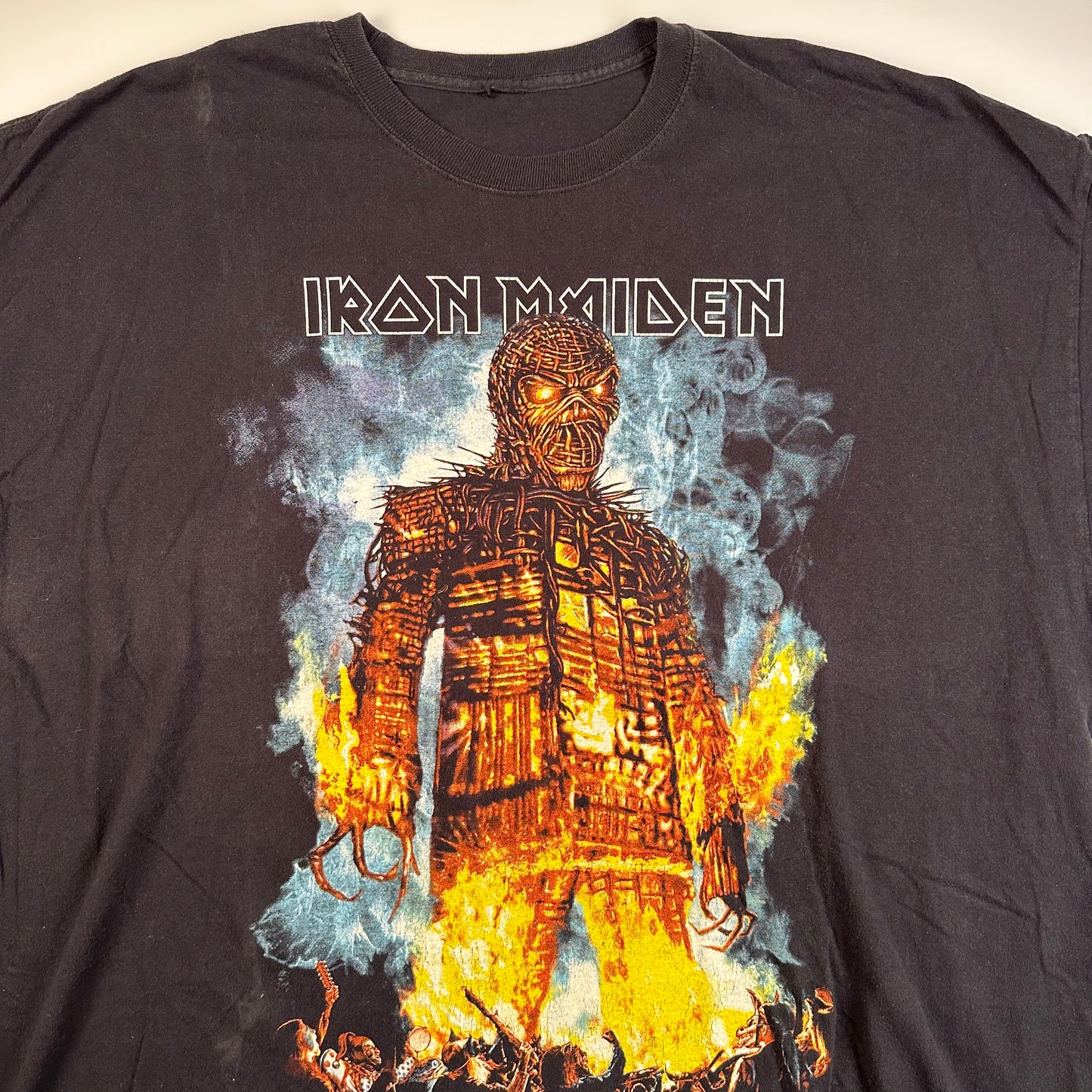 2010 Iron Maiden Shirt XXL The Final Frontier