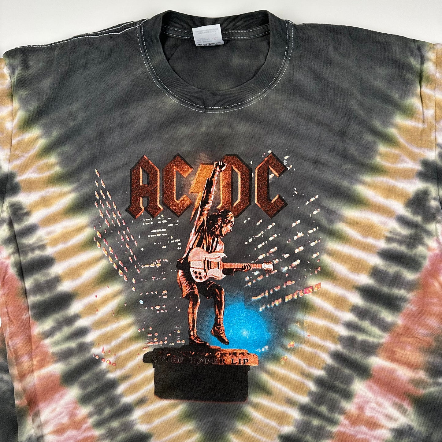 Vintage 2001 AC/DC Shirt XL