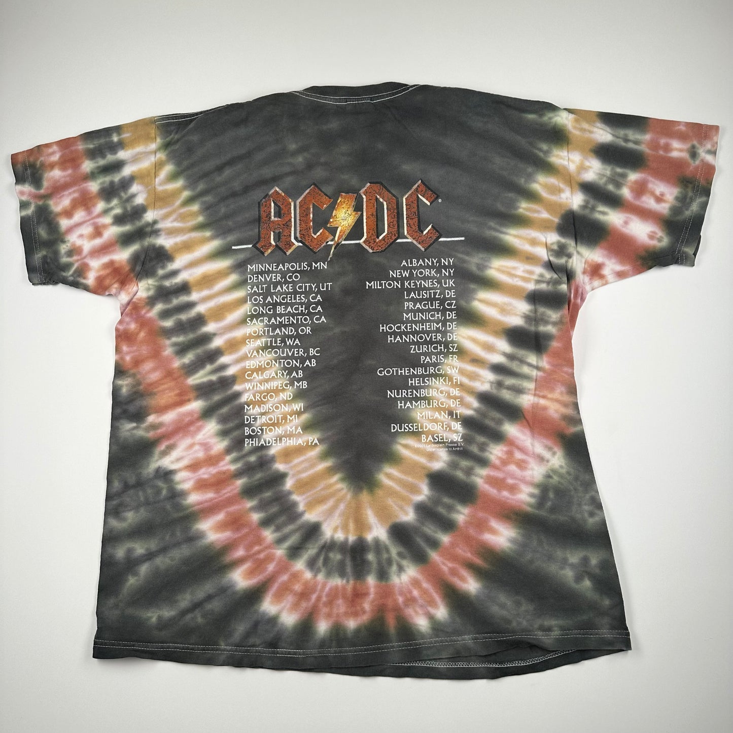 Vintage 2001 AC/DC Shirt XL