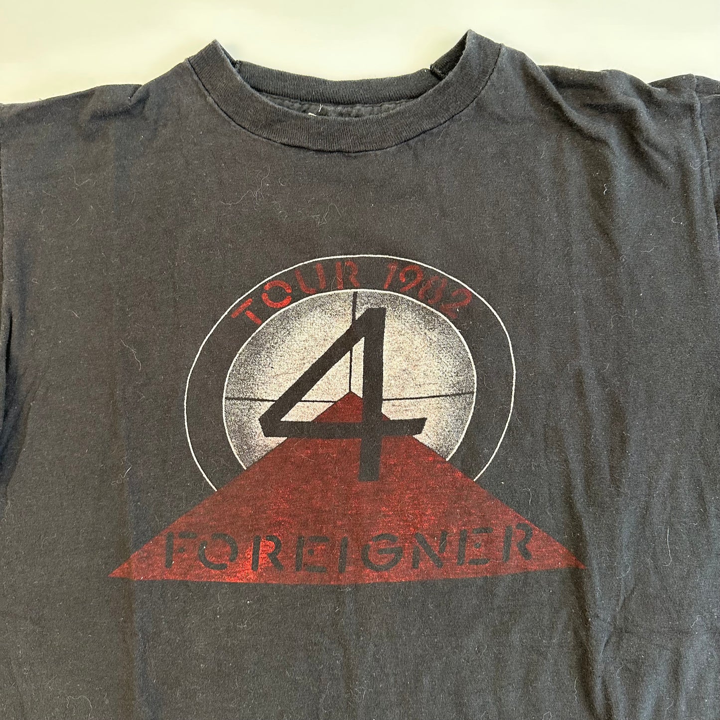 Vintage 1982 Foreigner Shirt XL